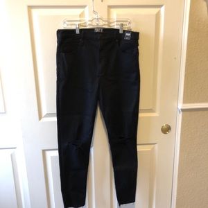 Abercrombie & Fitch Ultra High Rise Skinny Jeans